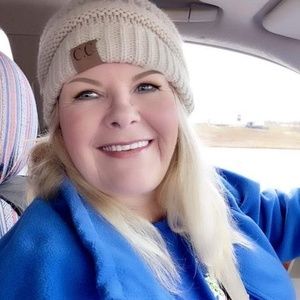 Meet your Posher, Rhonda